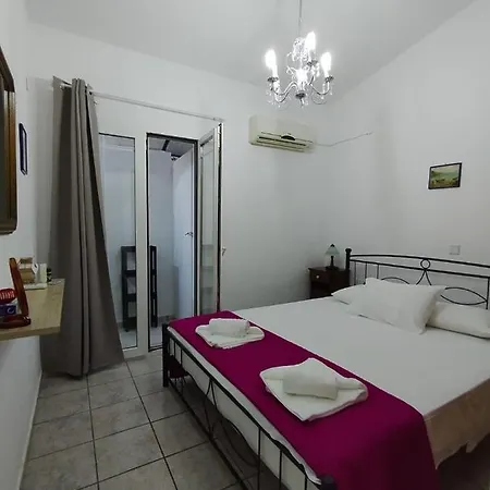 Spyros Aronis Apartamento