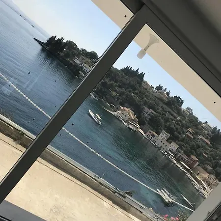 Apartment Spyros Aronis Longos (Paxos)