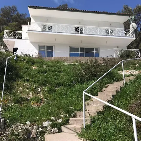 Spyros Aronis Longos (Paxos)