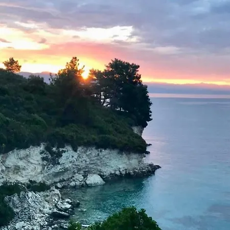 Spyros Aronis Apartamento *